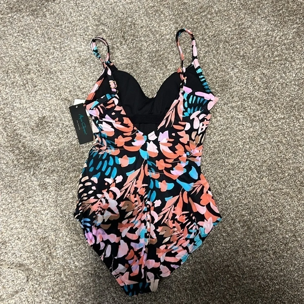 Aqua Green Tropical Ruched Princess Seamed One‎ Piece Bathing Suit size Medium